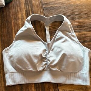 Classic Seamless 2.0 V-Neck Bralette | Smoked gray